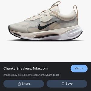 Nike spark sneakers sz 8 in great condition